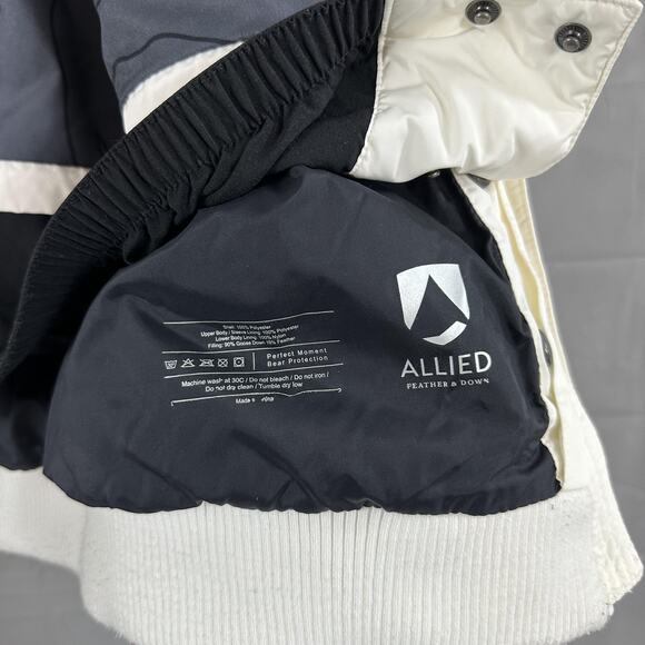 Perfect Moment Jacket Women Large Queenie Quilted Puffer Ski Rainbow Stripe Chic - Picture 12 of 16